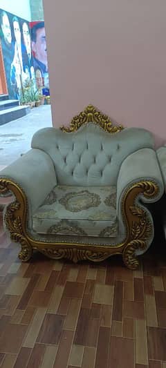 crown sofa set excellent condition