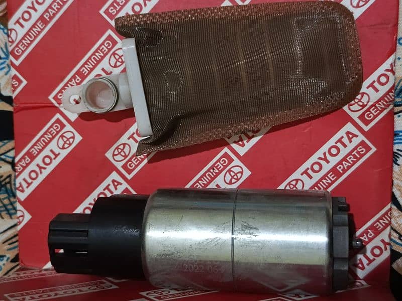 Premio car 2007 model fuel pump 2