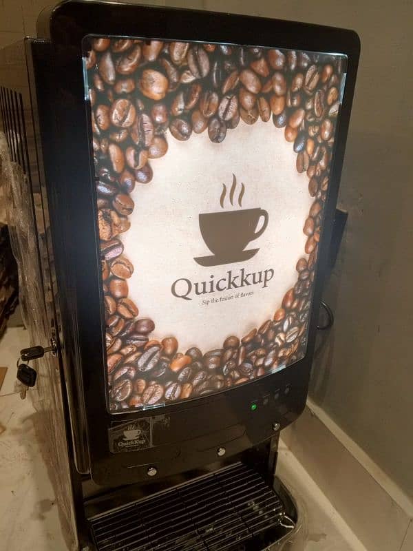 Quickkup Coffee and tea vending Machine 3