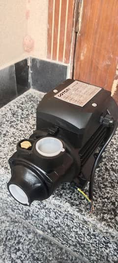 0.5HP pressure pump with controller