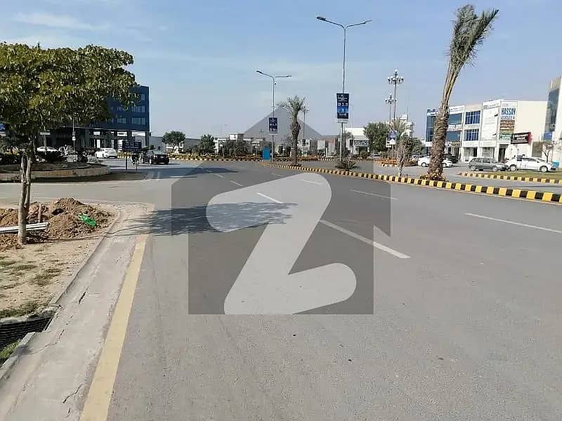 3 Marla Plot AVAILABLE In Union Green Prime Location Of College Road Lahore 8