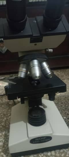 Binoculars Microscope