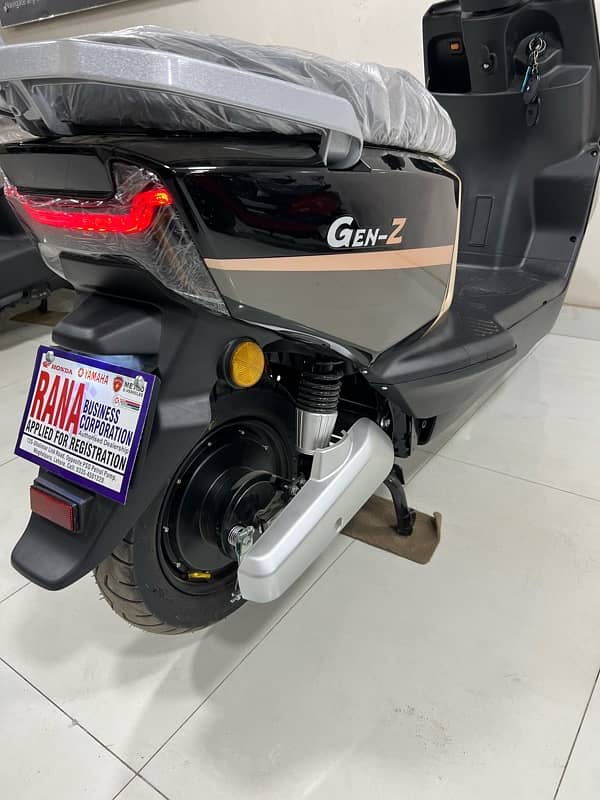 Evee GenZ Electric Scooter 3