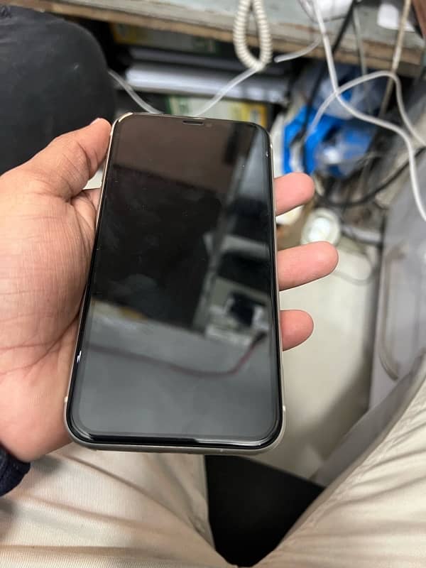 iPhone 11 64GB 2