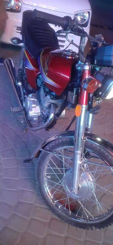 Honda 125 Neat And Clean 4