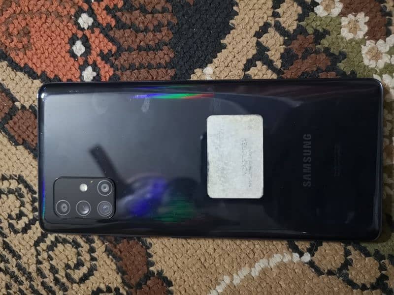 Samsung Galaxy A71 1