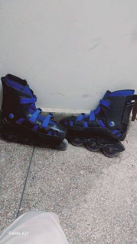 skates for boys 1