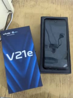 vivo v21e  8+128 with box and charger