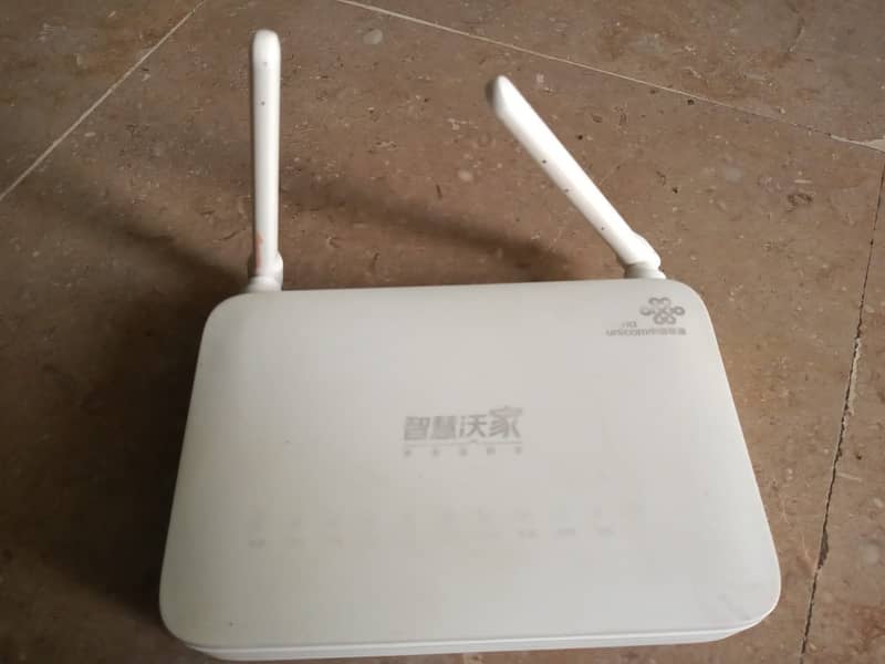 Fiber Epon onu Router 2.4 Ptcl Fiberhome wirless modem 2