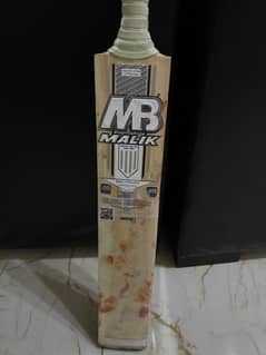 mb malik cricket bat