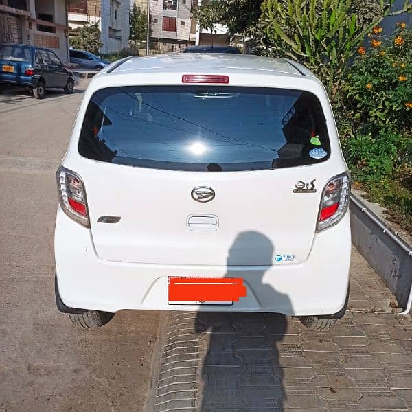 Daihatsu Mira 2013 1