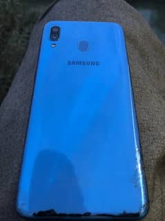 Samsung A30