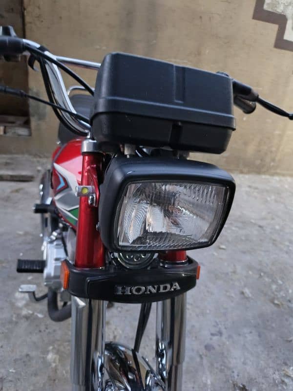 Honda CG 125 2022 Model 7