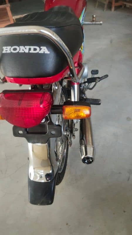 Hondacd70 23/24 model all Punjab number lga ha 3