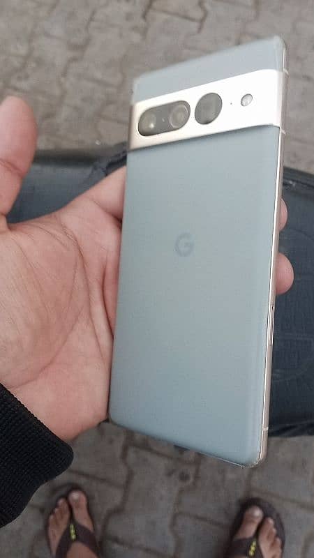 Google pixel 7 pro 6+128 gb non pta just mini sa Dot  ful luch 10by10 2