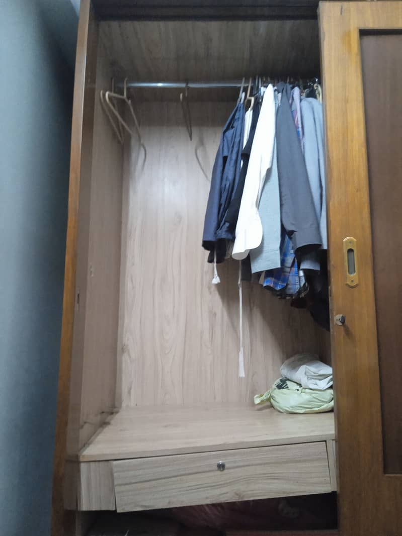 Sliding Wardrobe 0