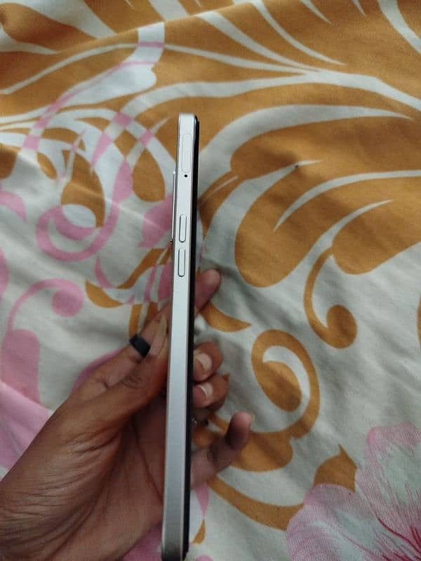 oppo f21 pro 8/128 10by10 condition 3