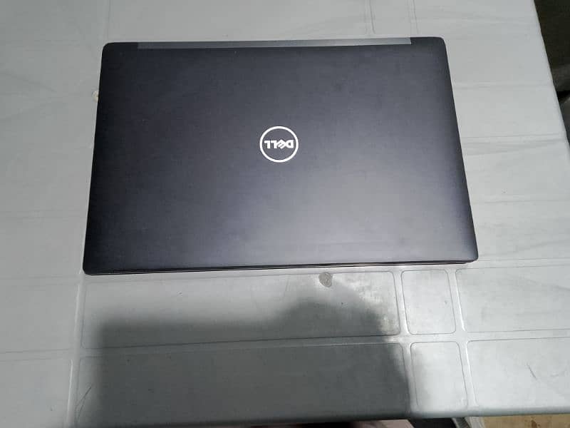 Dell New like condition laptop model latitude 7480 | Dell New laptop 3