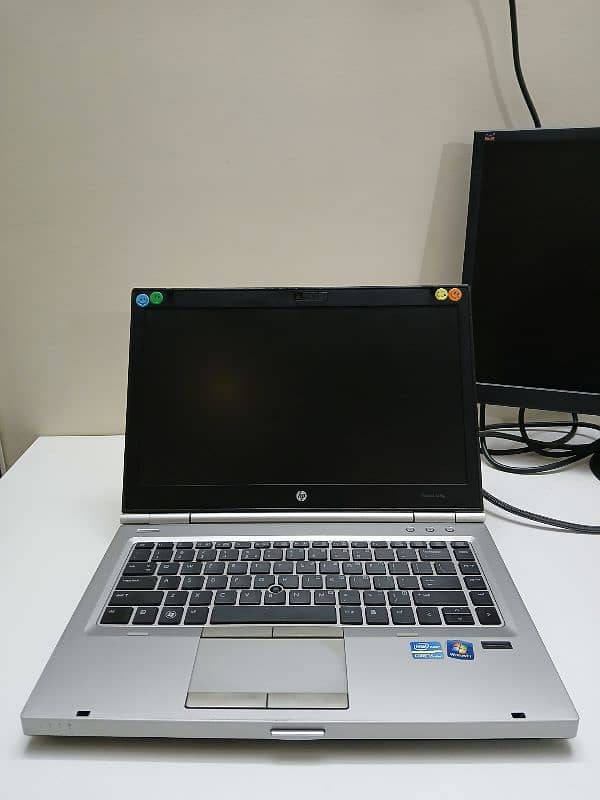 Hp elitebook 8470p core i5 3rd Gen 3