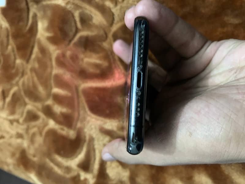 Iphone Xs non pta Factory Unlocked 64GB space grey 3