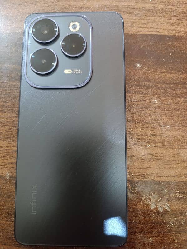 Infinix Hot 40 Pro 8/256 2