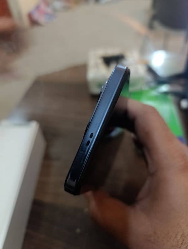 Infinix Hot 40 Pro 8/256 6