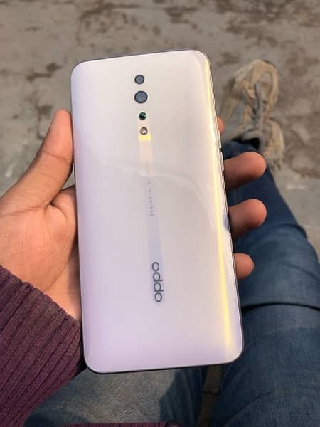 oppo reno z 10/10 phone urgent sale 1