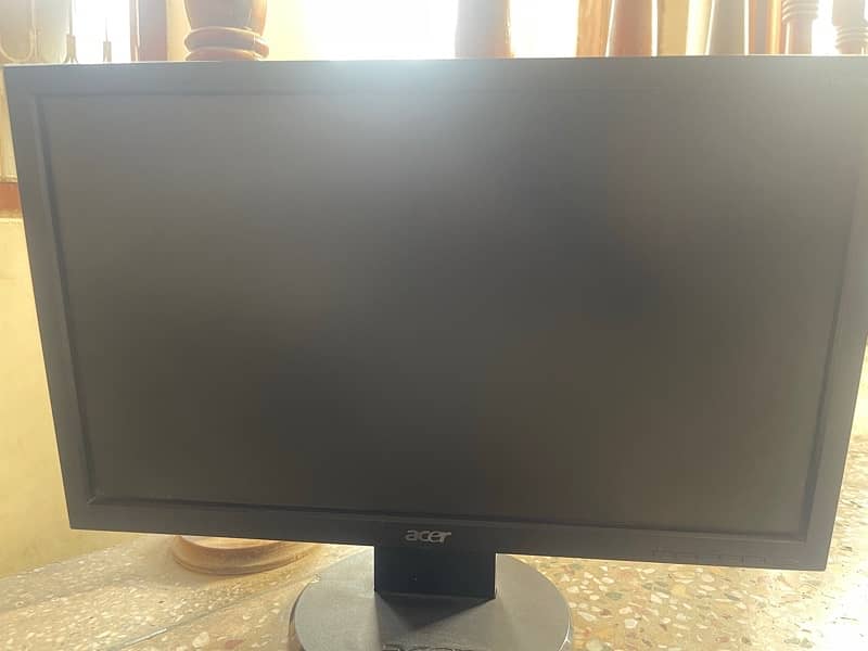 Acer LCD monitor 0