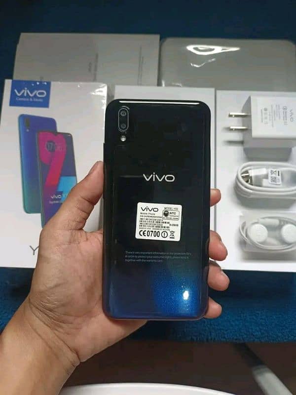 Vivo y93.8+256 GB 03241196127 my whatsapp number 1