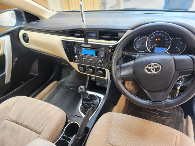 Toyota Corolla GLI 2019 12