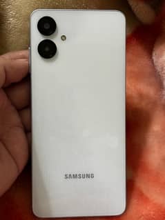 SAMSUNG A06 4/64 GB