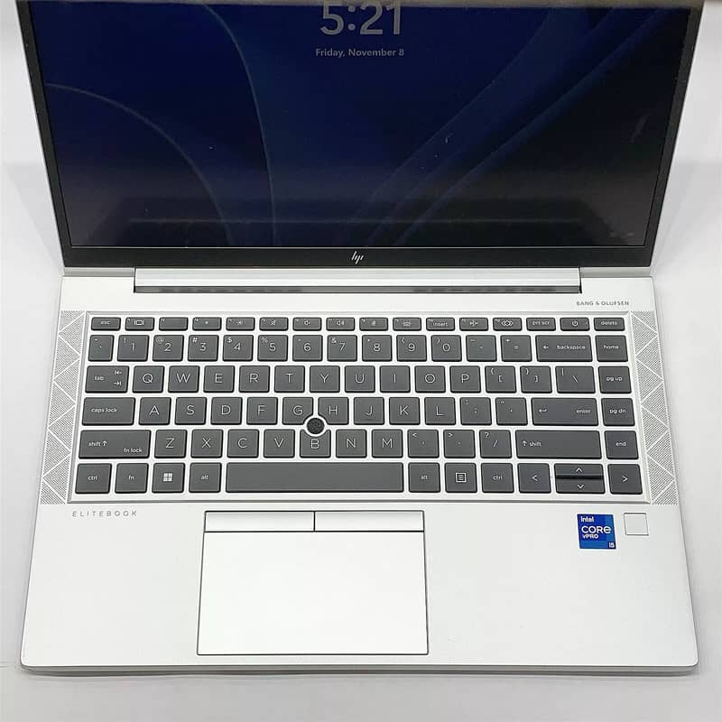 HP ZBook Fury 15 & HP EliteBook 840 G8 9