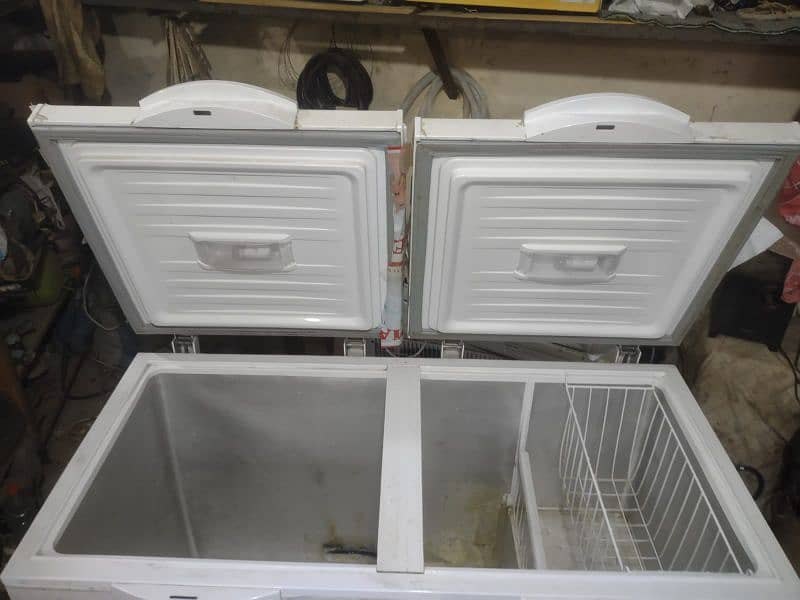 dawlance double door deep freezer 4