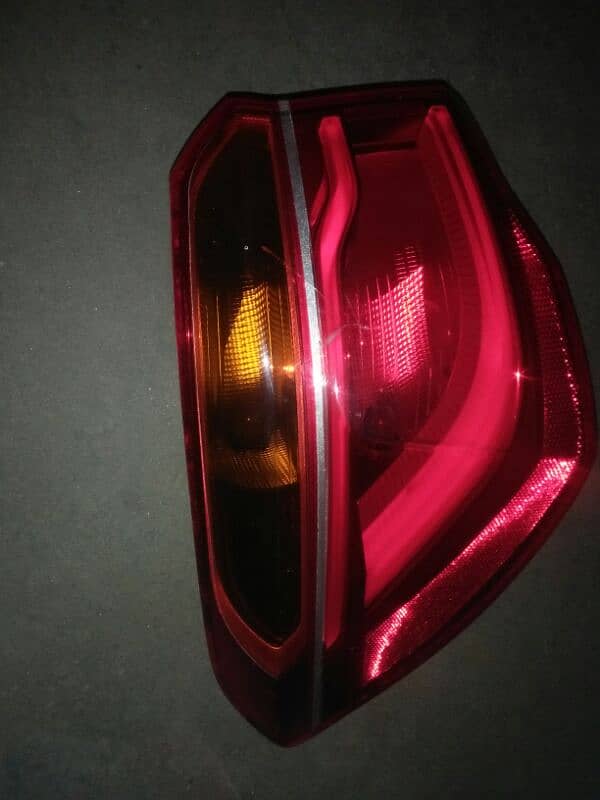 BMW X1 back left side light 5