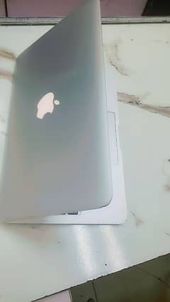 Macbook