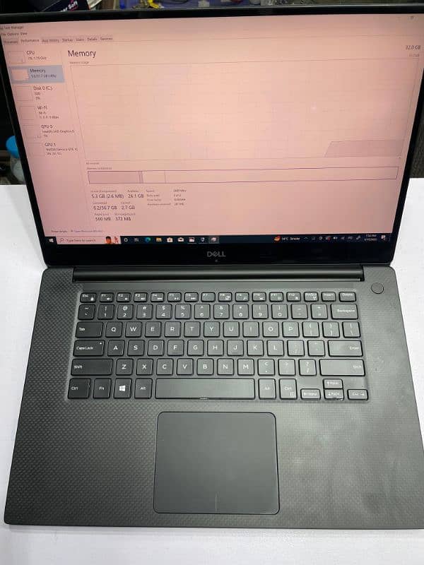 Dell Xps 15 9570 Core i7 8th gen : 32/512 8