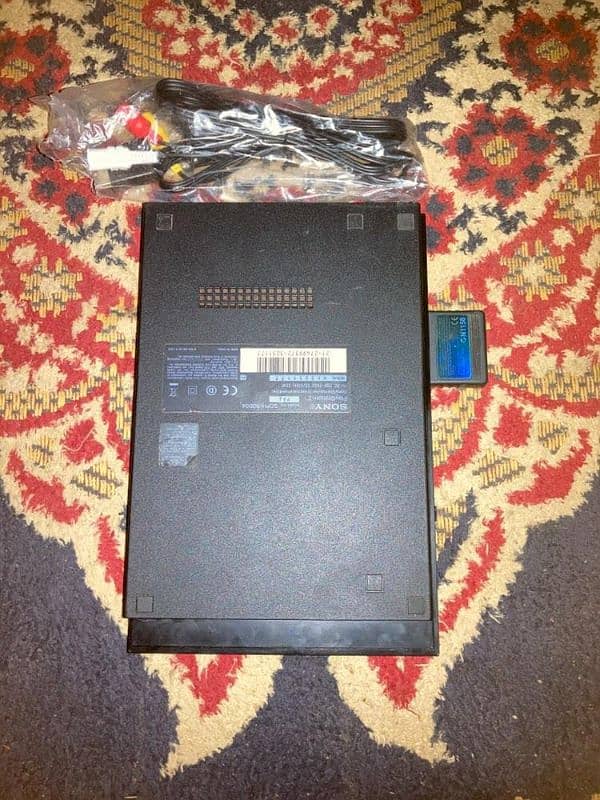 assalam o alaikum I am selling my PS2 into 10.9 condition 3