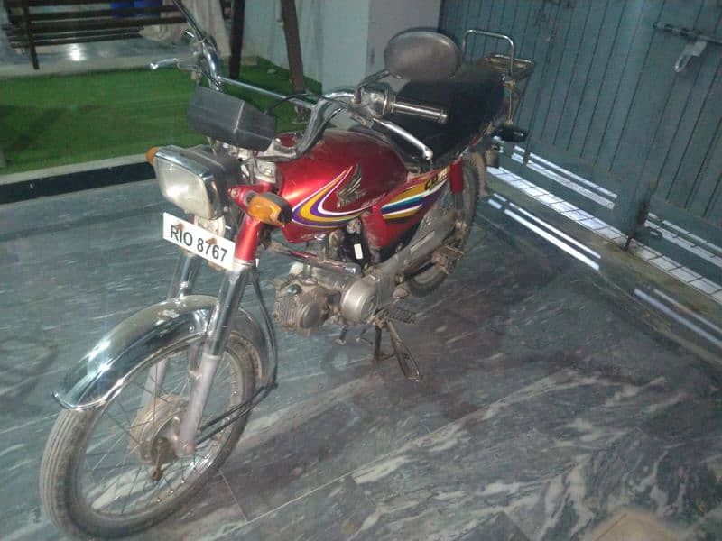 Honda CD 70 4