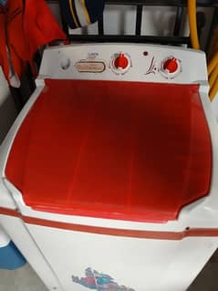 manual washing machine in very good condition