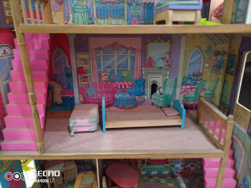 Big Doll house 48H x 32W x 12D inch 4