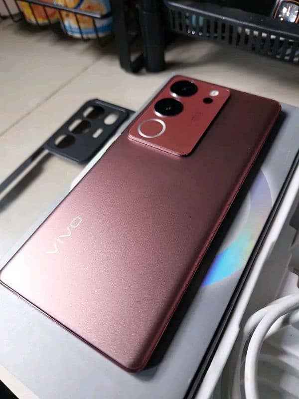 vivo v29.12+256 GB 03241196127 my whatsapp number 2