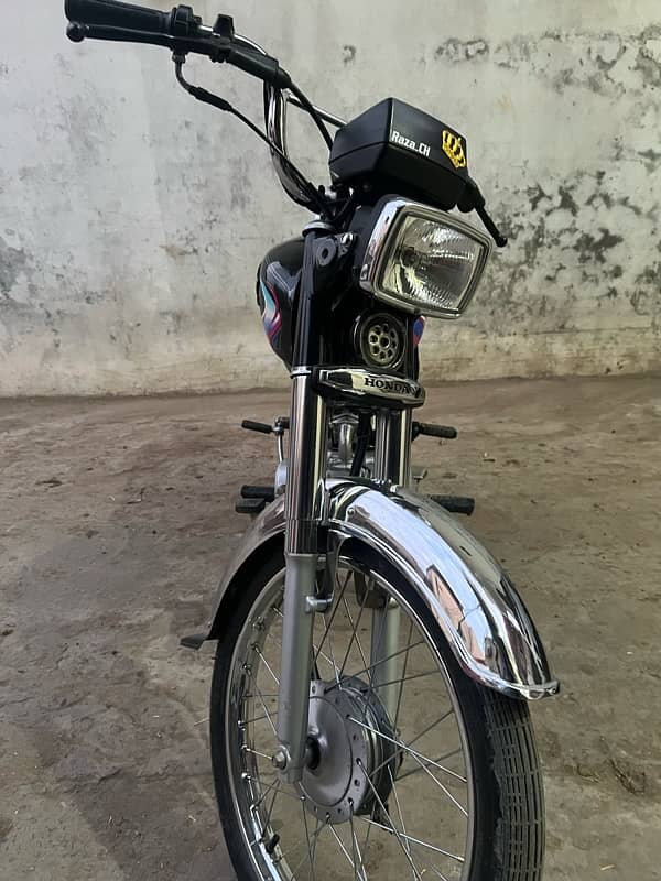 Honda Cd 70 24model black Total geniune 2