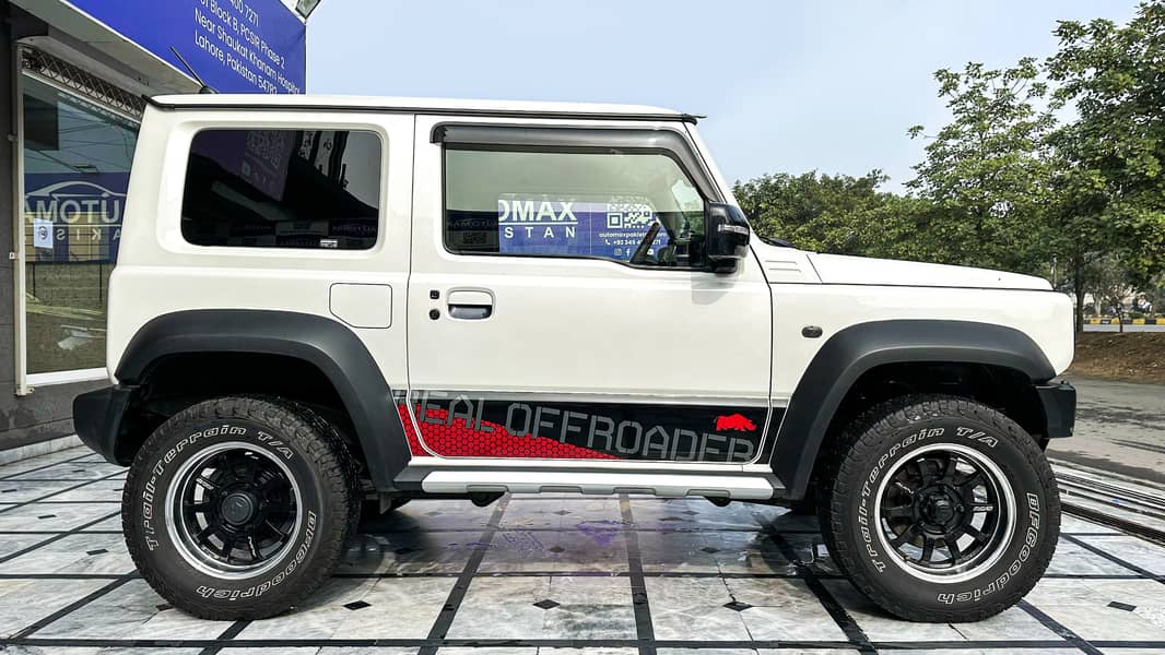 Suzuki Jimny Sierra - 2019 3