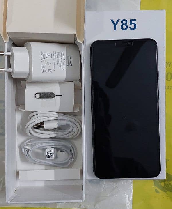 vivo y85 4/64 complete box 7