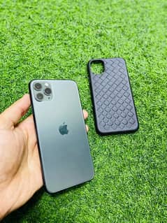 iPhone 11 Pro Max pta approved with box