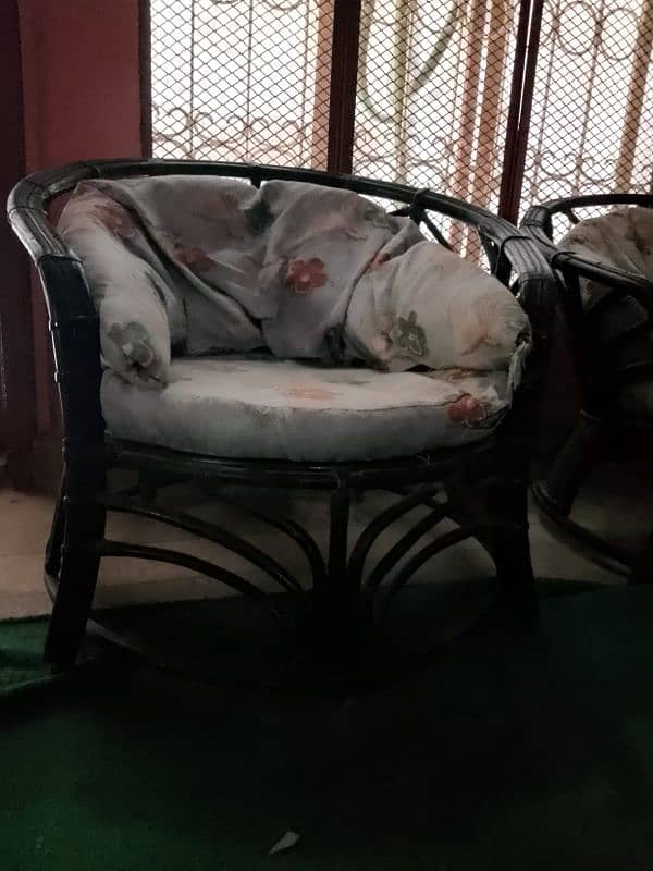 Handmade sofa set urgent sale 3