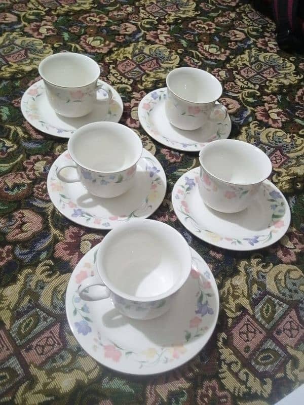 crockery 6