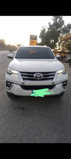 Toyota Fortuner V 2020