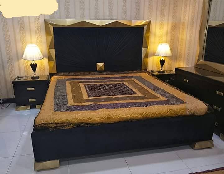 Double Bed - Bed Set - Side Table - Dressing - Poshish Bed For Sale 14