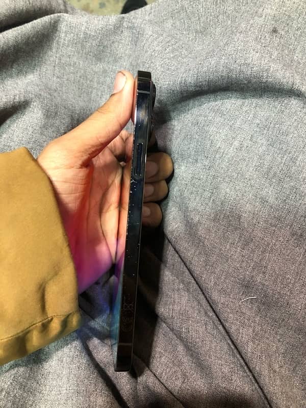 I phone13 pro max 256 gb non pta waterpack 2